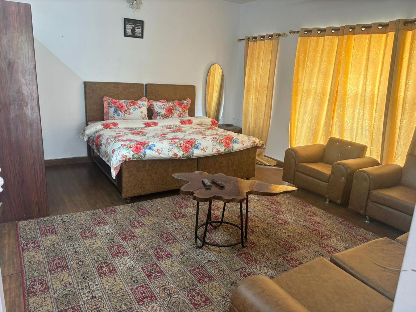 5 Bedrooms By Humble Stay كاساولى المظهر الخارجي الصورة